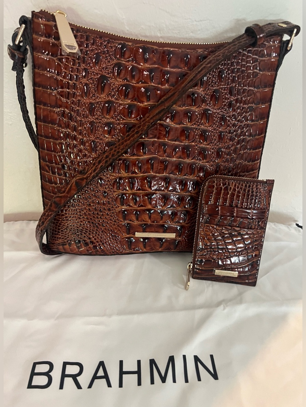 Brahmin Brown Croc-Embossed Katie Crossbody Bag & Matching Card Holder/Coinpurse